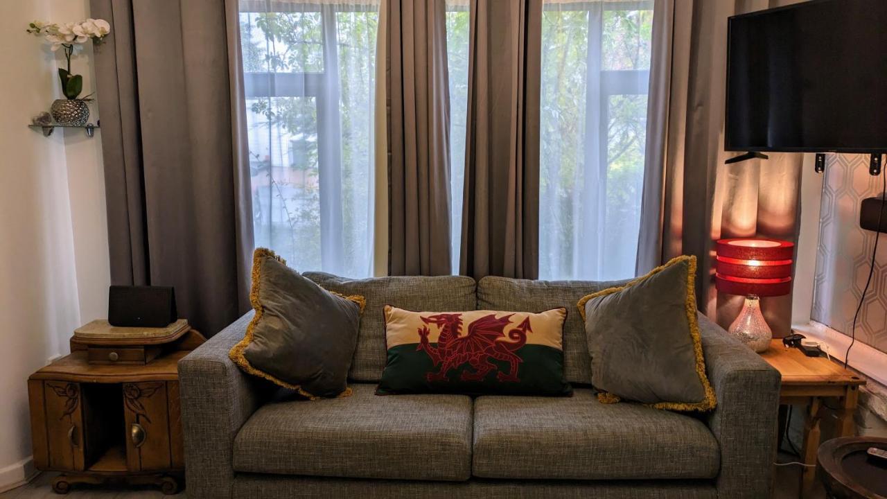 Summerhill, Wrexham - Key Worker Friendly Ngoại thất bức ảnh